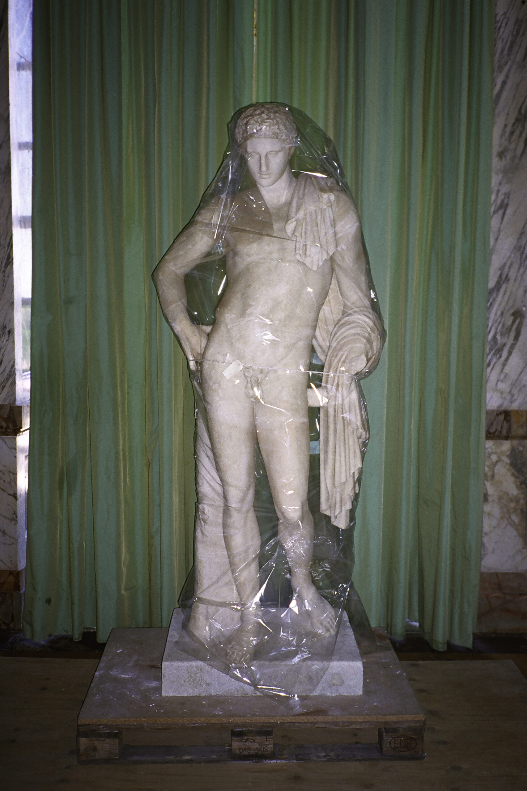 Walter Pfeiffer, <em>Untitled</em>, 2007″>
		</div>
		<div class=